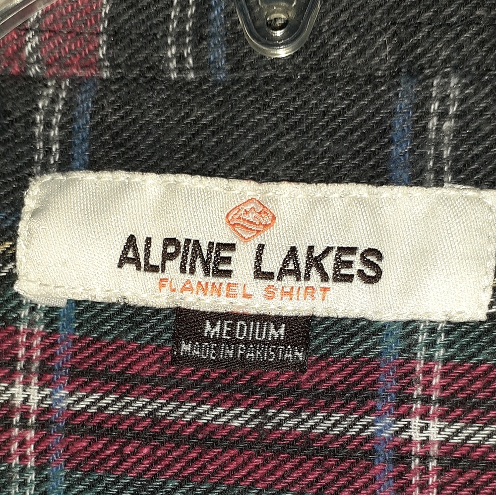 Alpine Lakes - Picture 3 of 5